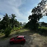 Azak Residence Homestay