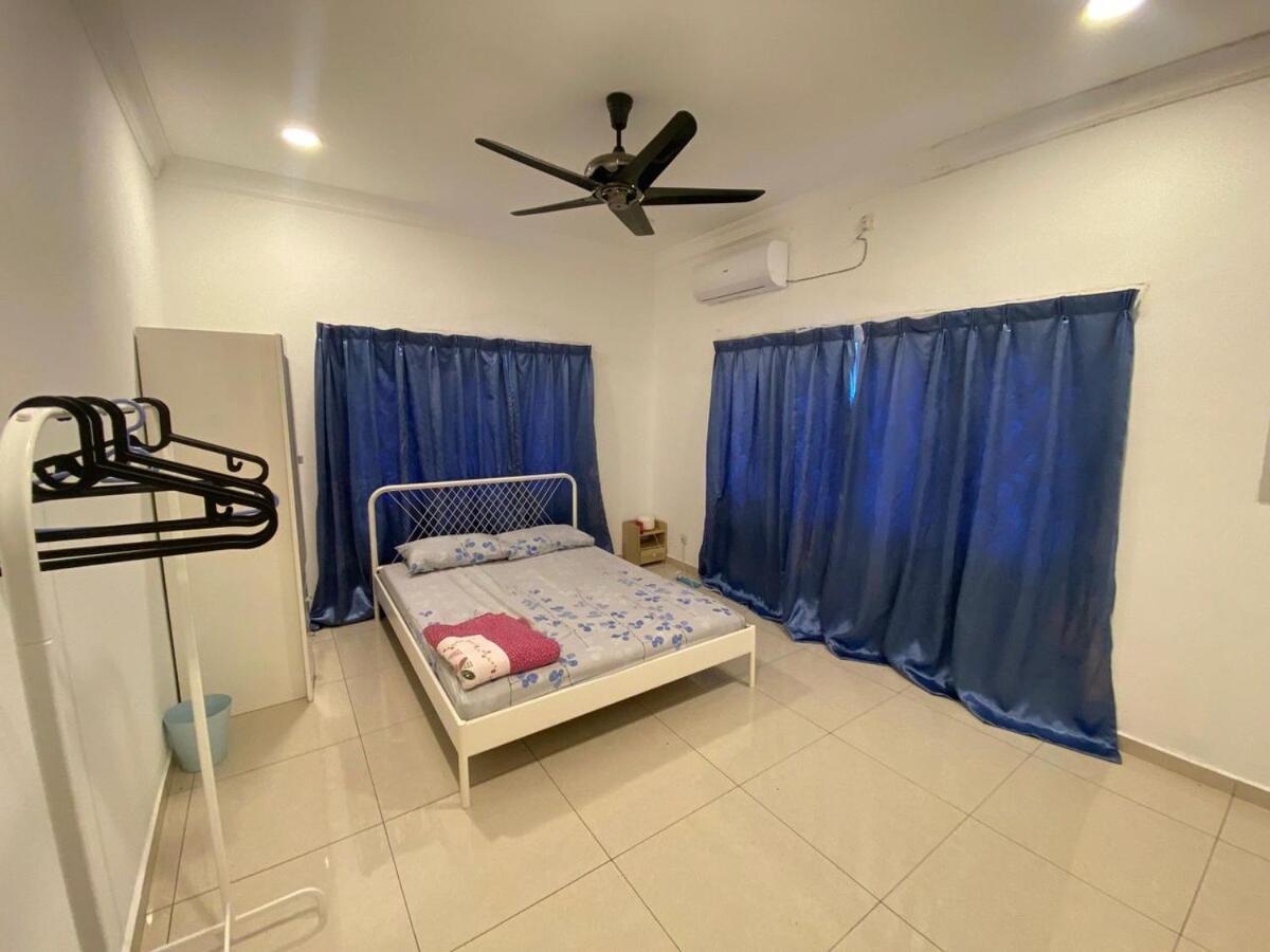 Azak Rumah percutian Port Dickson